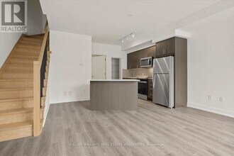 18-18 Alpine Symphony Path in Oshawa, ON - Building Photo - Building Photo