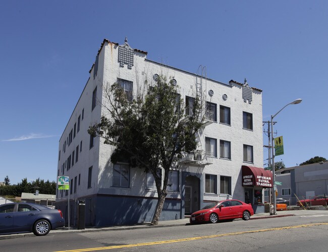 2240-2242 Macarthur Blvd in Oakland, CA - Building Photo - Building Photo