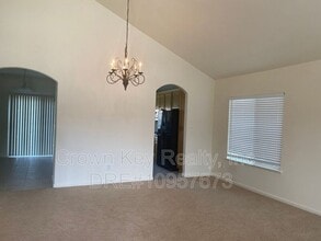 767 Bishop St in Manteca, CA - Building Photo - Building Photo
