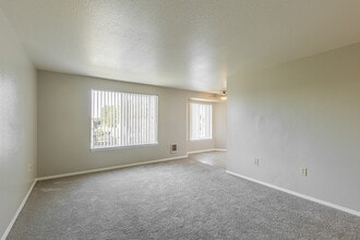 Veri on Sunnyview in Salem, OR - Foto de edificio - Interior Photo