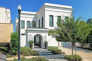 2521 Westgate Dr in Houston, TX - Building Photo