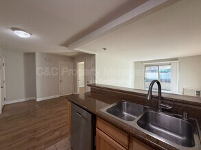 1045 Peach Ave in El Cajon, CA - Building Photo - Building Photo
