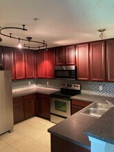 422 Golden Lake Loop in St. Augustine, FL - Foto de edificio - Building Photo