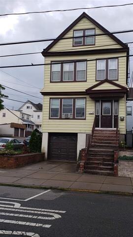 70 W 6th St in Bayonne, NJ - Building Photo - Building Photo