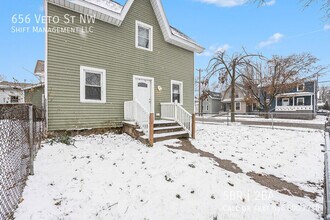 656 Veto St NW in Grand Rapids, MI - Building Photo - Building Photo