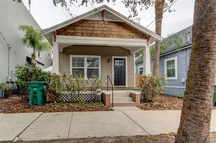 2123 W Spruce St in Tampa, FL - Building Photo