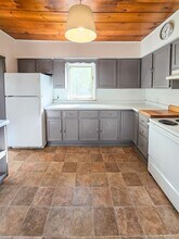 417 Marston Ave in Eau Claire, WI - Building Photo - Building Photo