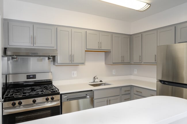 Lafayette Apartments