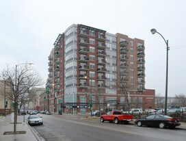 Promenade in Chicago, IL - Foto de edificio - Building Photo