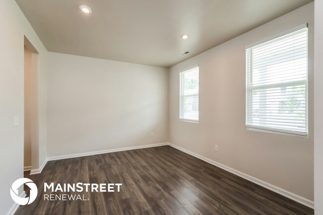 12039 Wooden Trace Dr in Louisville, KY - Building Photo - Building Photo