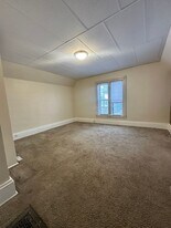 331 Foster St in Fort Atkinson, WI - Building Photo