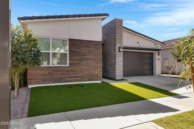10051 E Talon Ave in Mesa, AZ - Building Photo - Building Photo