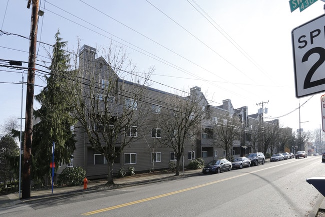 Corbanc Condiminums in Portland, OR - Foto de edificio - Building Photo