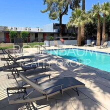 6320 N 16th St, Unit 205 in Phoenix, AZ - Foto de edificio - Building Photo