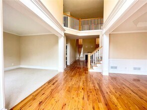 555 Vinings Springs Dr SE in Mableton, GA - Building Photo - Building Photo