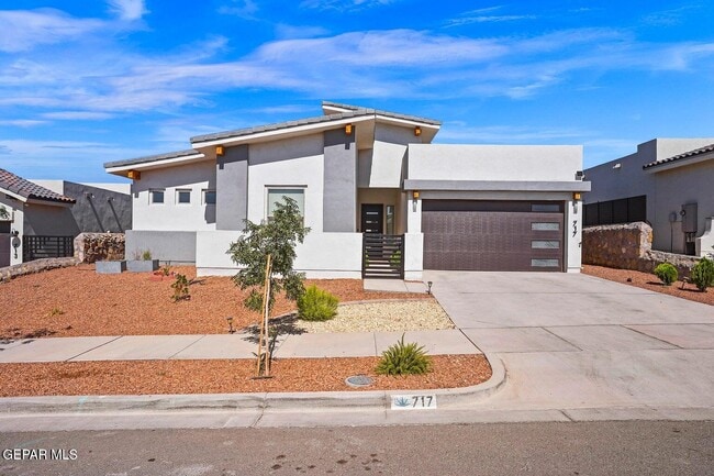 property at 717 Chatham Pl