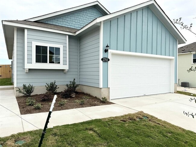 2702 Paragon Fox Dr in Pflugerville, TX - Building Photo - Building Photo