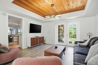 13609 Heritage Way in Tampa, FL - Building Photo - Building Photo