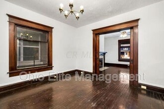 890 Studer Ave in Columbus, OH - Building Photo - Building Photo