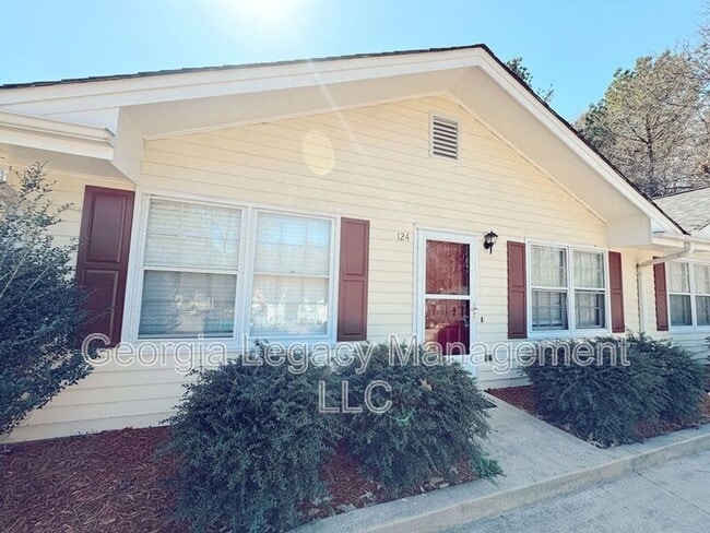 property at 113 Creek Side Dr