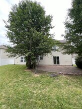 10403 Bicknell Cir in Fishers, IN - Building Photo - Building Photo