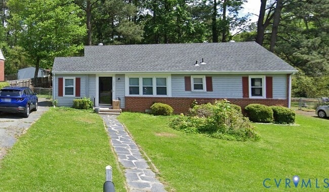 property at 1207 Blue Jay Ln