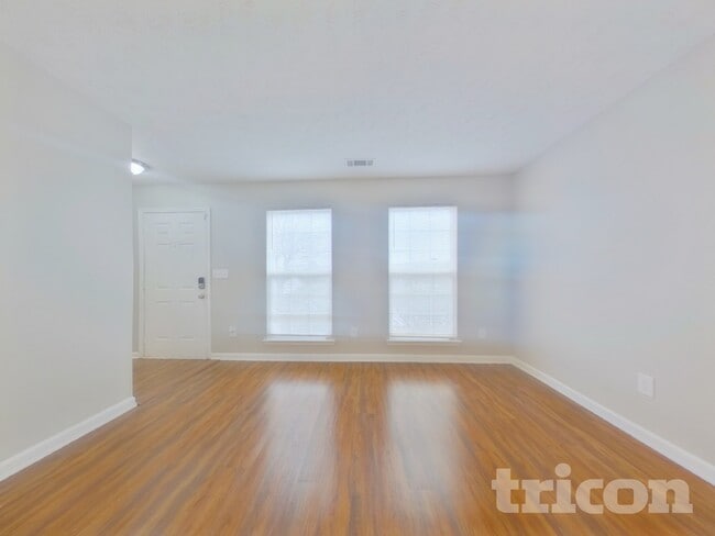 4247 Gray Raptor Ct in Snellville, GA - Foto de edificio - Building Photo