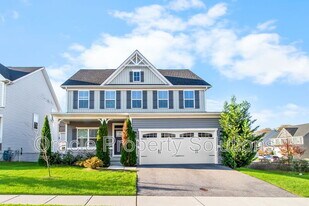 2305 Wadlow Ln in Severn, MD - Building Photo