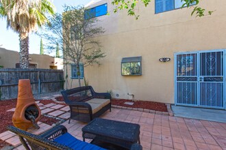 3359 E Popinac Loop in Tucson, AZ - Building Photo - Building Photo