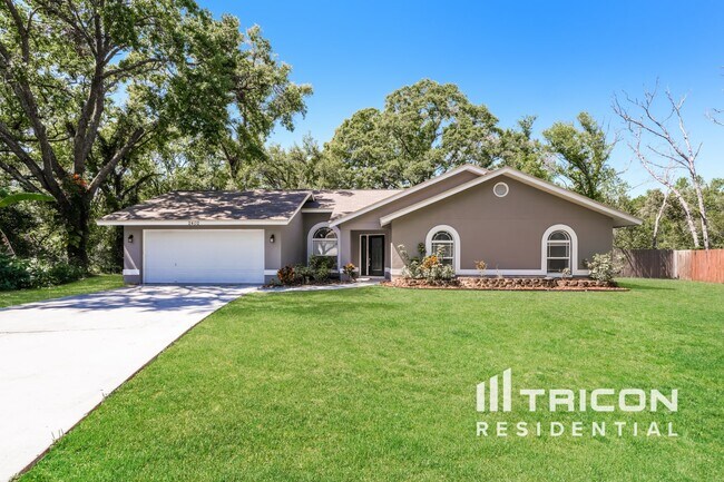 property at 2402 Prairie Pl