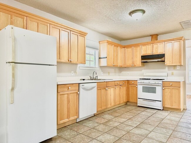 3911 Avenue C in Austin, TX - Building Photo - Building Photo