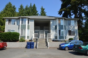 14205 Admiralty Way Apartments