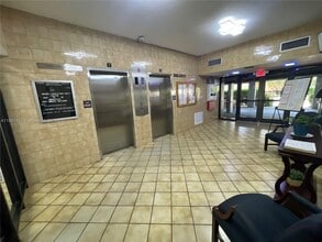 1470 NE 125th Terrace in North Miami, FL - Building Photo - Building Photo