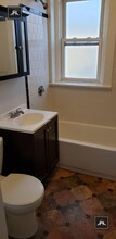 239 Freeman St in Brookline, MA - Foto de edificio - Building Photo