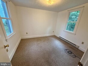 132 Sharpe St in Strasburg, VA - Building Photo - Building Photo