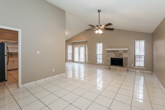 709 River Bend Dr in Jonesboro, GA - Building Photo - Building Photo