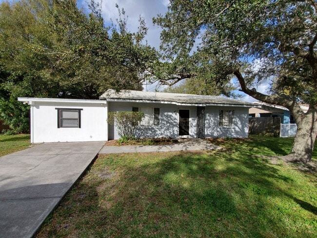 property at 1323 56th Ave Dr E
