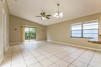 1409 Bridlebrook Dr in Casselberry, FL - Building Photo - Building Photo