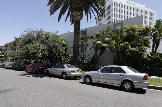 11640 Gorham Ave in Los Angeles, CA - Foto de edificio - Building Photo