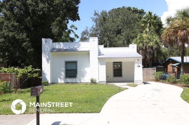 property at 1375 20th St