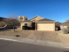 7328 Vista De Sobre Dr in Las Cruces, NM - Building Photo - Building Photo