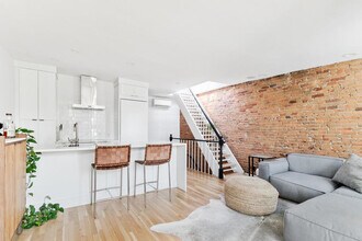 76 Appleton St, Unit 3 in Boston, MA - Foto de edificio - Building Photo