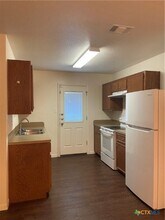 4702 Waterproof Dr, Unit A in Killeen, TX - Building Photo - Building Photo
