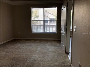 10526 Villa View Cir in Tampa, FL - Building Photo - Building Photo