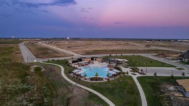 6105 Poolside Way in Royse City, TX - Building Photo