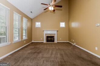 4553 Parkway Cir in College Park, GA - Building Photo - Building Photo