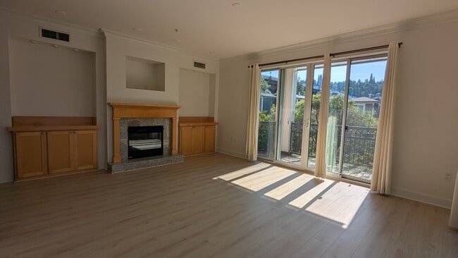 196 SE Spokane St, Unit 101 in Portland, OR - Building Photo - Building Photo