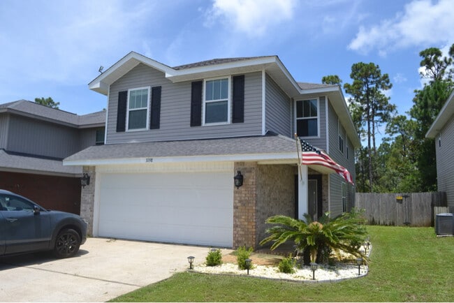property at 3798 Weatherstone Cir