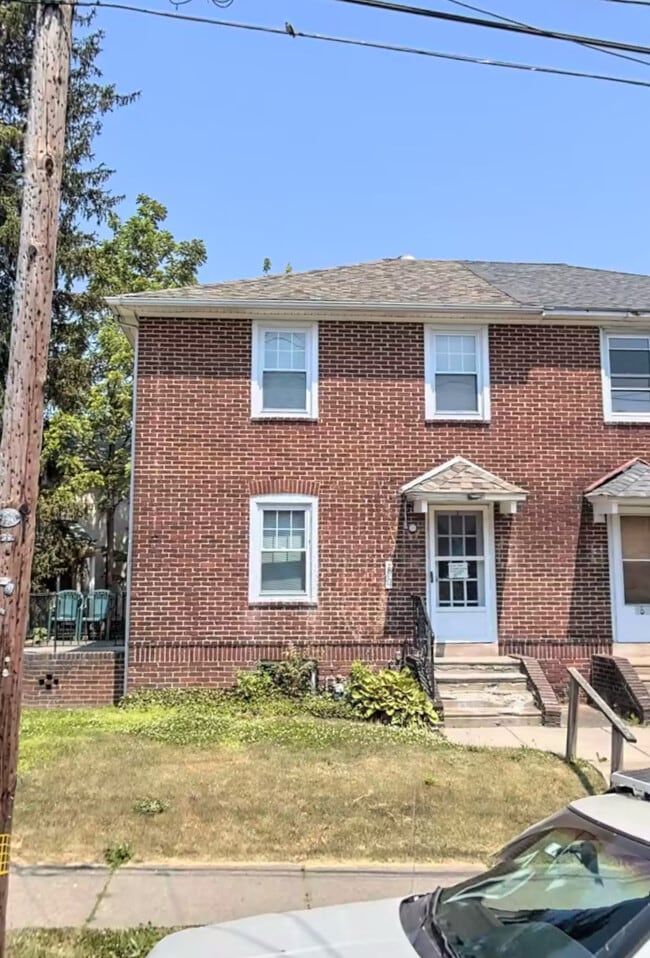 1509 Washington Ave in Chester, PA - Building Photo - Building Photo