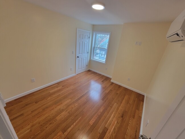 33 Hamilton St in Providence, RI - Foto de edificio - Building Photo